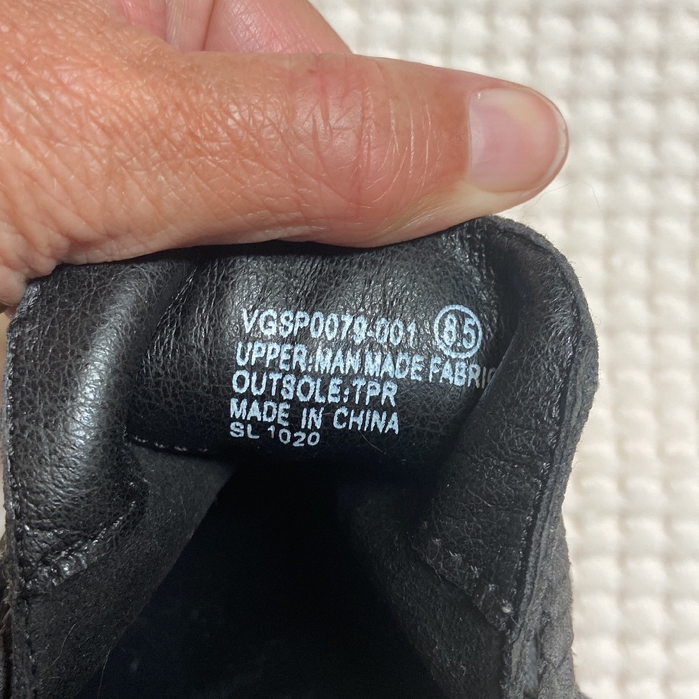 Booties - Picture 4 of 4